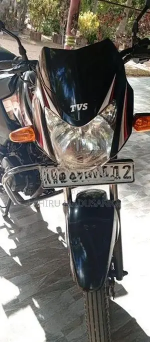 TVS Metro 2015