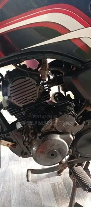 TVS Metro 2015