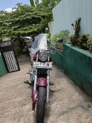 Honda Phantom 200 2012