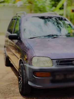 Daihatsu Mira 1998