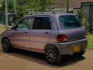 Daihatsu Mira 1998
