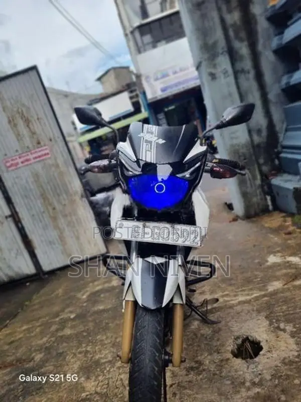 TVS Apache 2016