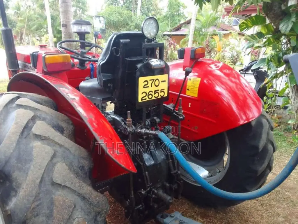Massey-Ferguson 240 1999 Tractor (Used)