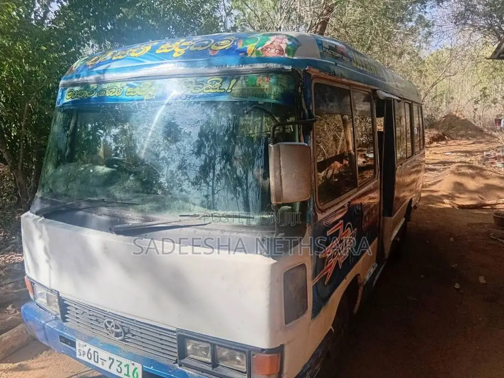 Toyota Coaster 1989 Bus (Used)