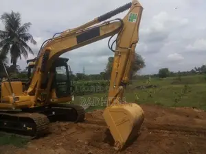 Komatsu PC130-8 2024 Heavy-Duty (Used)