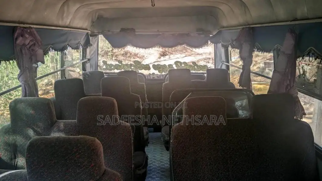 Toyota Coaster 1989 Bus (Used)