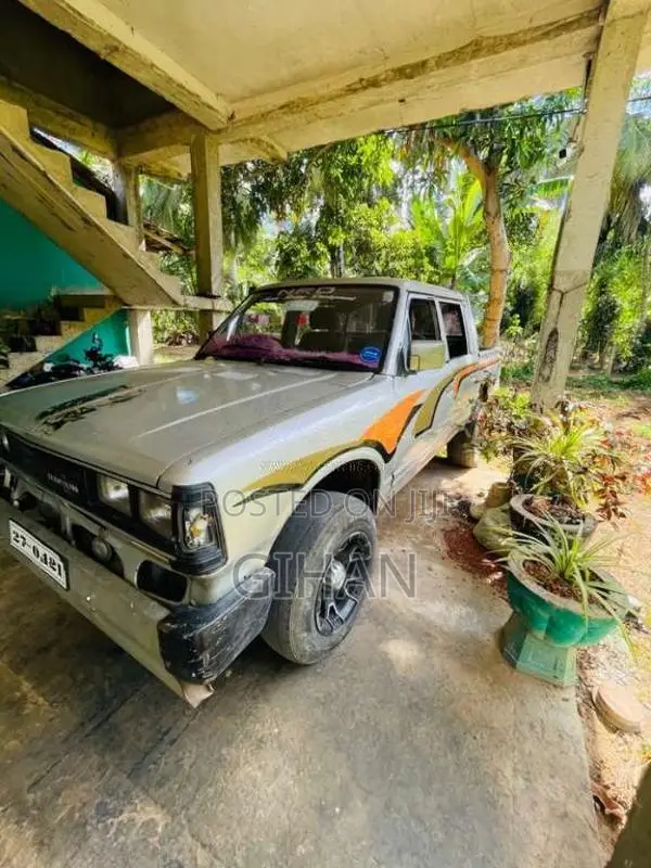 Nissan Datsun 1980 Pickup (Used)