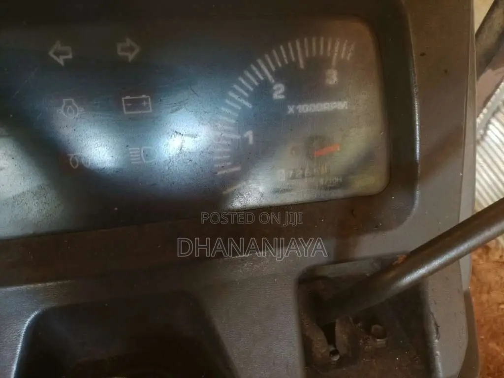 Kubota L4508 2013 Tractor (Used)