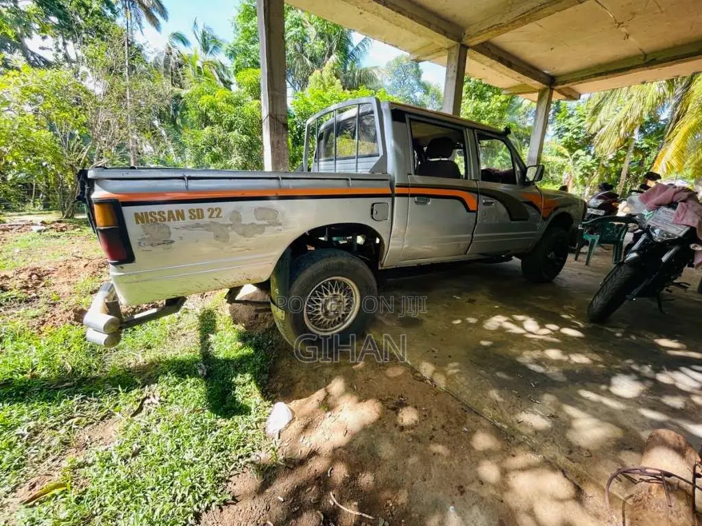 Nissan Datsun 1980 Pickup (Used)