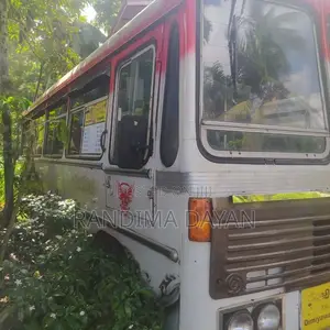 Ashok-Leyland Comet Minor 1996 Bus (Used)