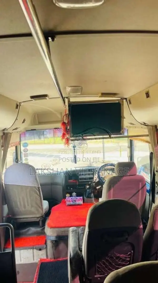 Mitsubishi Rosa 2006 Bus (Used)