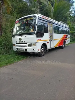 Eicher Skyline 2018 Bus (Used)