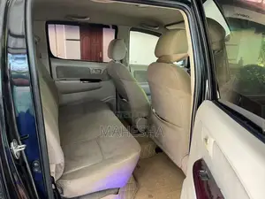 Toyota Hilux 2007 Pickup (Used)