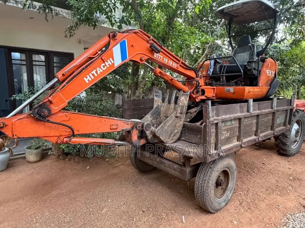 Hitachi Landy 2018 Heavy-Duty (Used)