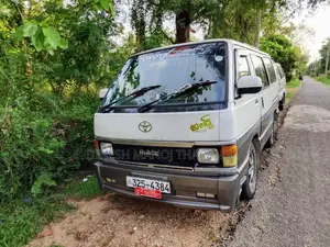 Toyota HIACE 1988 Van (Used)