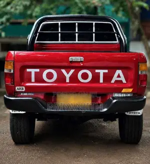 Toyota Hilux 107 1993 Pickup (Used)
