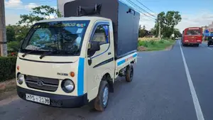 Tata Dimo Batta 2011 Lorry (Used)