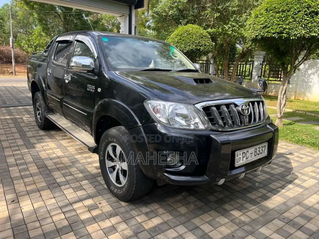 Toyota Hilux 2007 Pickup (Used)