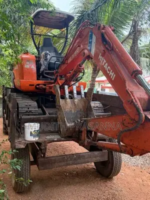 Hitachi Landy 2018 Heavy-Duty (Used)