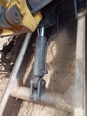 Yanmar B37 2000 Heavy-Duty (Used)