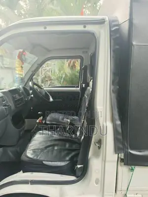 Daihatsu Hijet 2012 Lorry (Used)