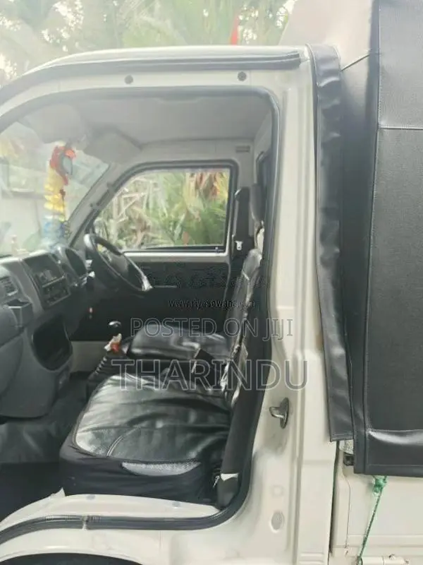 Daihatsu Hijet 2012 Lorry (Used)