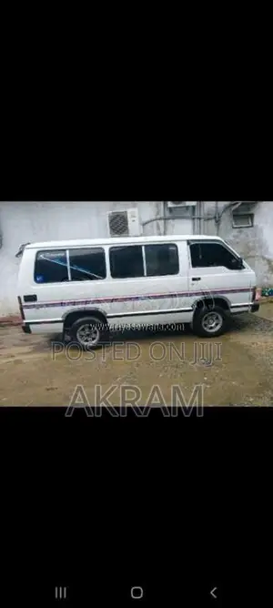 Toyota Hiace LH51 1988 Van (Used)