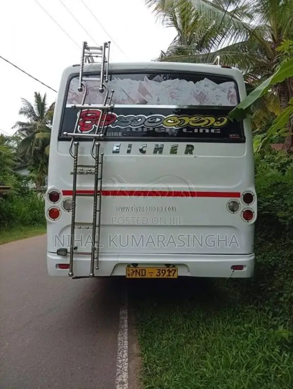 Eicher Skyline 2018 Bus (Used)