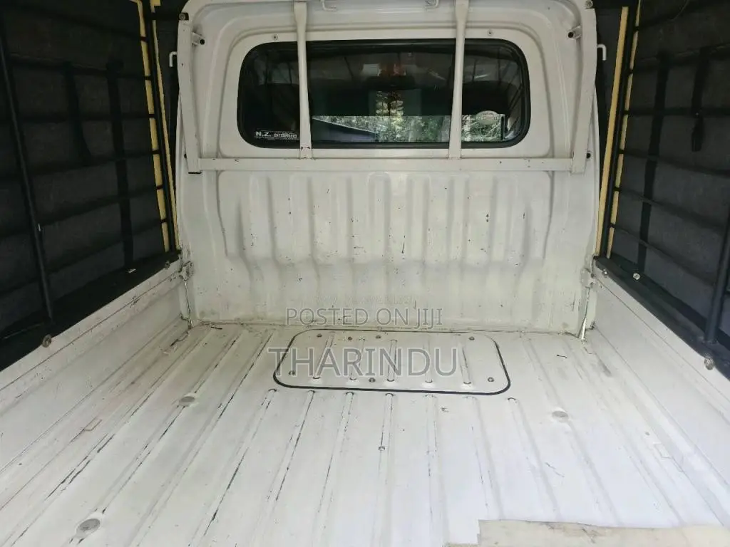 Daihatsu Hijet 2012 Lorry (Used)
