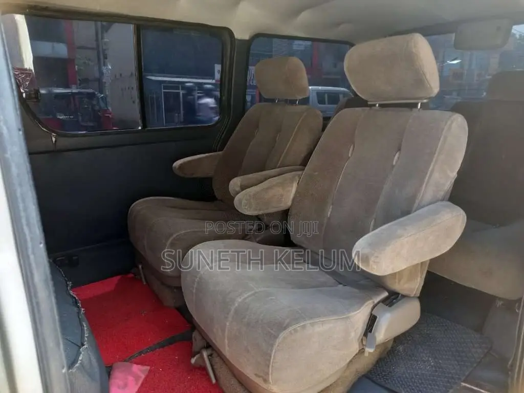 Toyota Lotto CR27 1994 Van (Used)