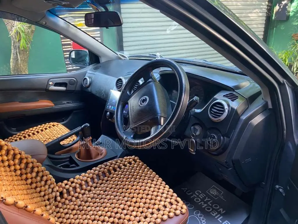 Micro Actyon 2009 SUV (Used)