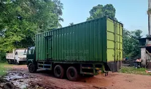 Ashok-Leyland 2516 2010 Lorry (Used)