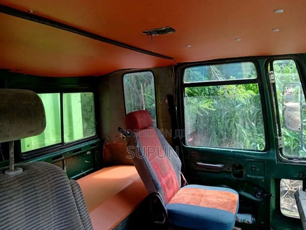 Ashok-Leyland 2516 2010 Lorry (Used)
