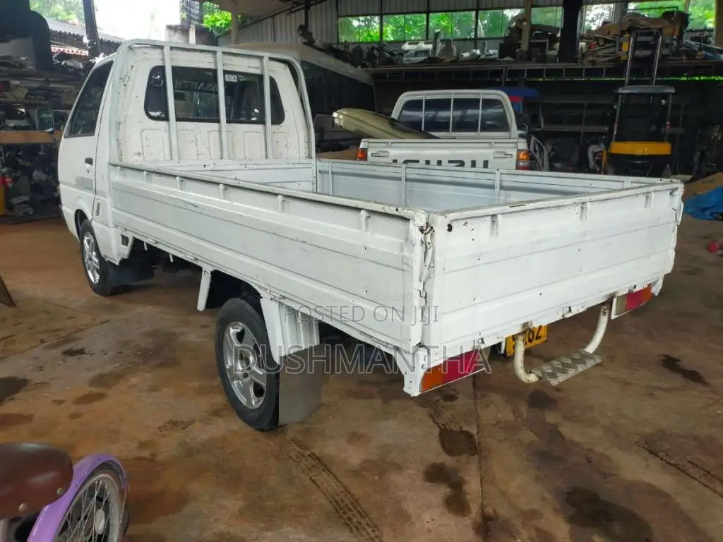 Nissan Vanette 1993 Lorry (Used)