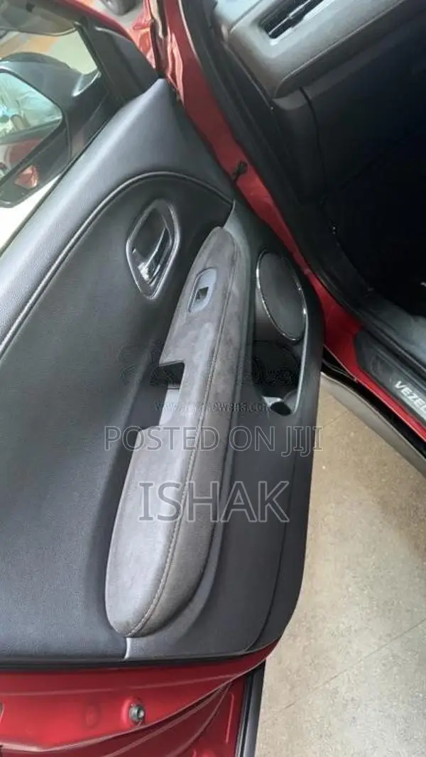 Honda Vezel RS Sensing 2016 SUV (Used)