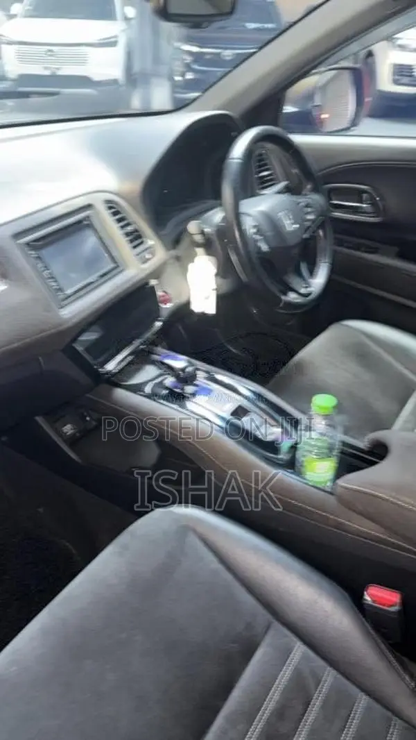 Honda Vezel RS Sensing 2016 SUV (Used)