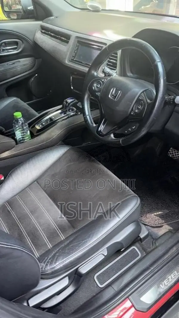Honda Vezel RS Sensing 2016 SUV (Used)