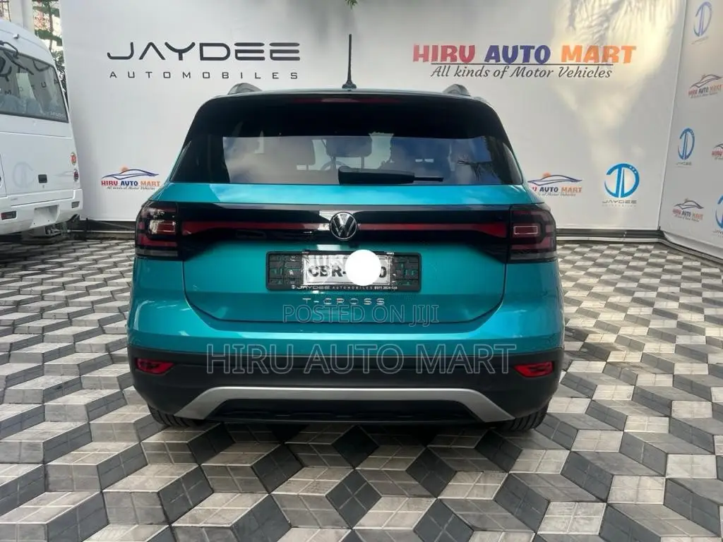 Volkswagen T Cross 2023 SUV (Used)