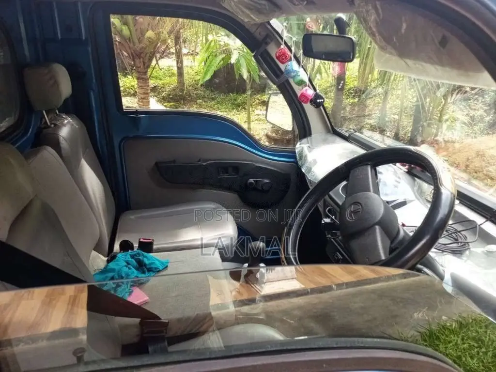 Tata Dimo Batta 2015 Lorry (Used)