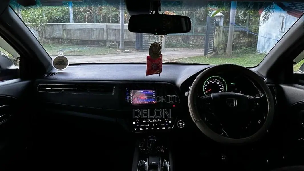 Honda Vezel RS 2018 SUV (Used)