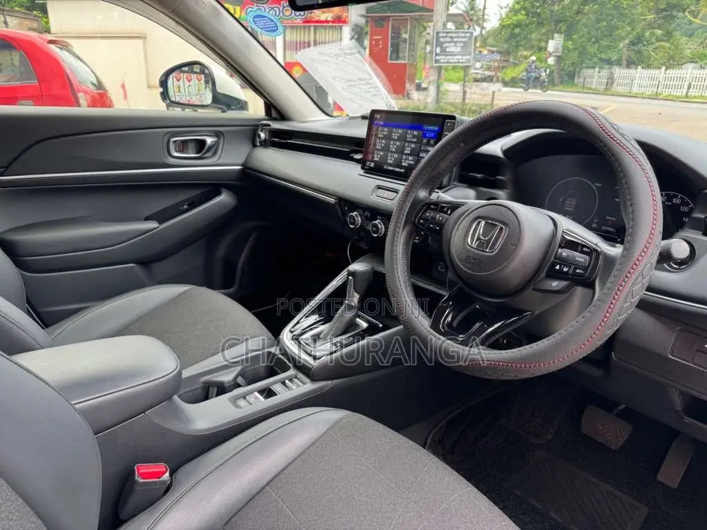 Honda Vezel Z Grade 2023 SUV (Used)