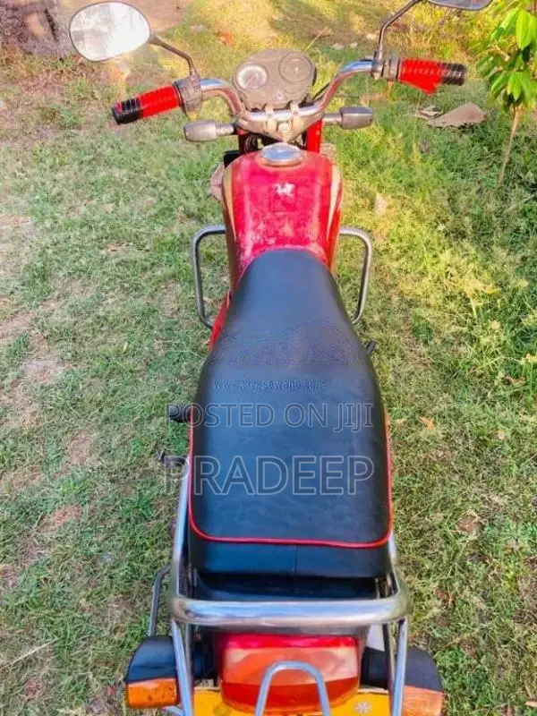 Hero-Honda Cd Dawn 2005 Motorbike (Used)