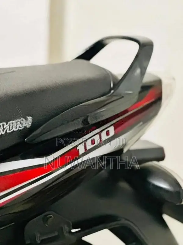 Bajaj Discover 2013 Motorbike (Used)