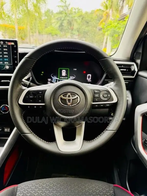 Toyota Raize 2020 SUV (Used)