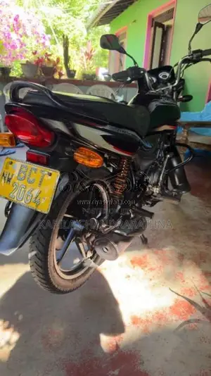 Bajaj Platina Es 2015 Motorbike (Used)