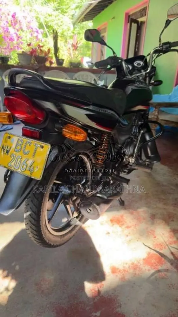 Bajaj Platina Es 2015 Motorbike (Used)
