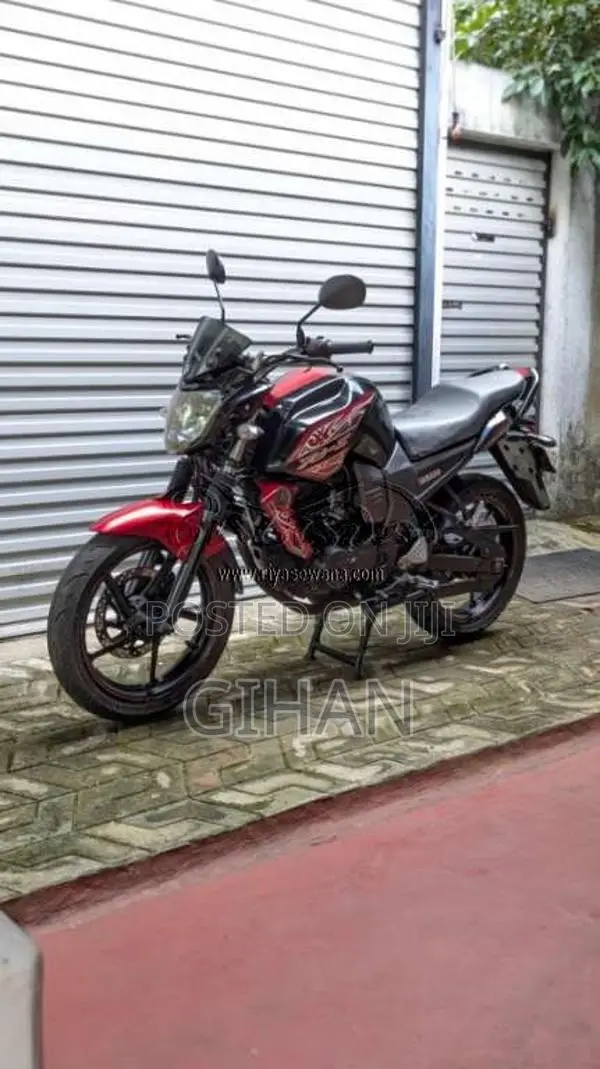 Yamaha FZ-S 2014 Motorbike (Used)