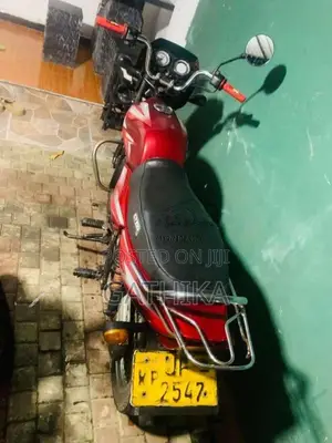 Bajaj CT-100 2008 Motorbike (Used)