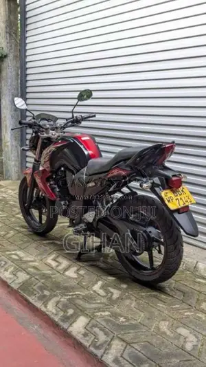 Yamaha FZ-S 2014 Motorbike (Used)
