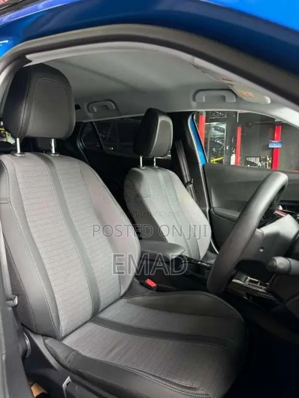 Peugeot 2008 Peugeot 2023 SUV (Used)